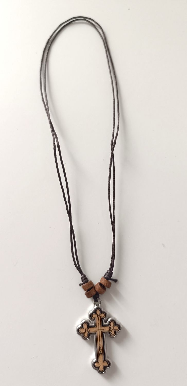 Doppelseitig verstellbare Kreuze aus Holz und Metall