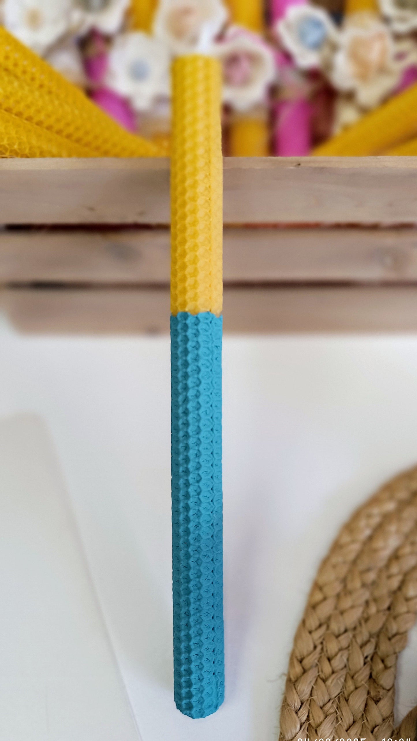 Osterkerze Grün-Blau aus Reinem Bienenwachs