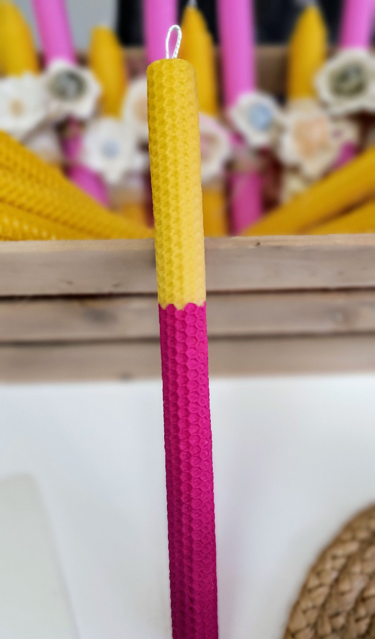 Osterkerze Dunkel Pink aus Reinem Bienenwachs