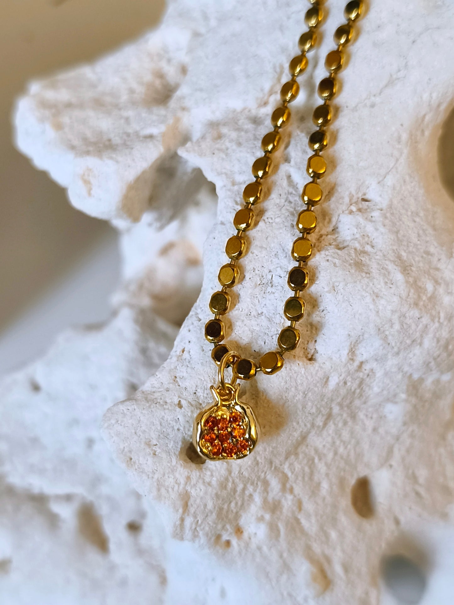 Halskette „Granatapfel“, Edelstahl