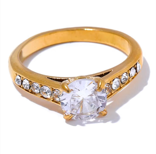 Edelstahl Ring mit AAA Zirkonia