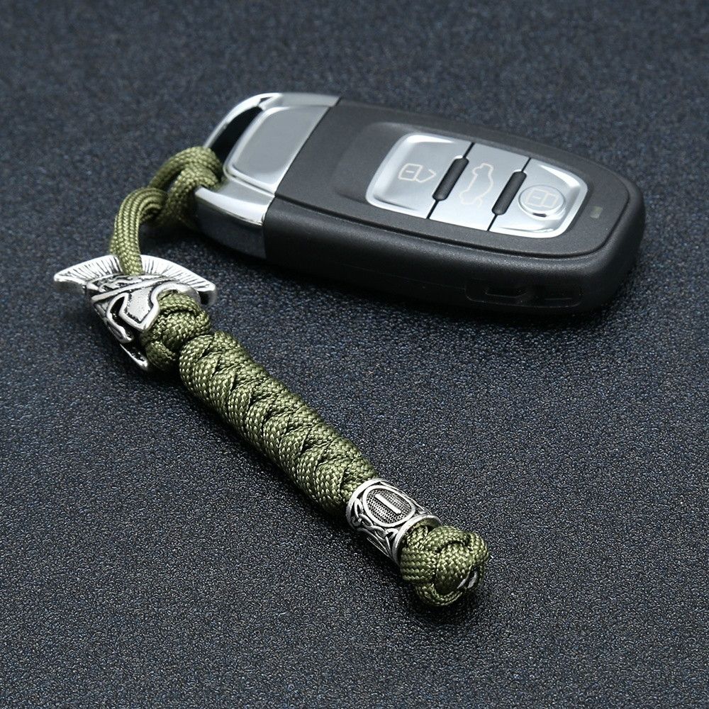 Handgefertigtes gewebtes Paracord Spartan Grün Anhänger