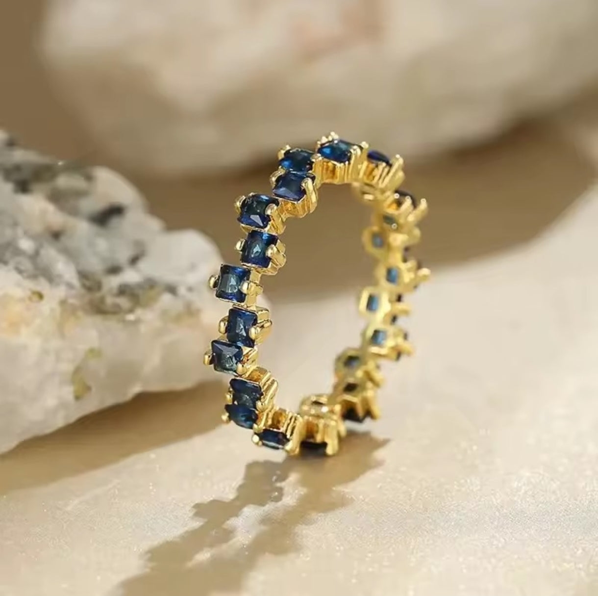 Quadratische Zirkonia Ring