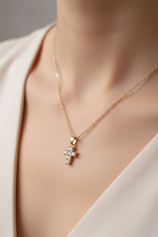 Kreuz aus 316L Edelstahl Gold mit Zirkon