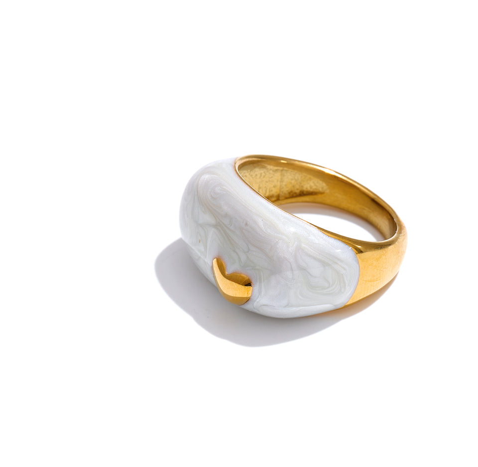 Statement-Ring mit Herz